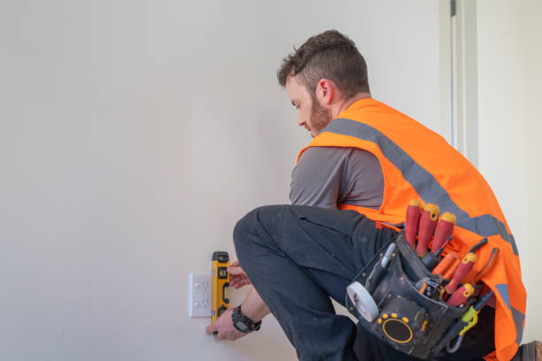 Best Affordable Emergency Electrician  in Clarkton, MO